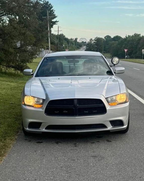 2012 Dodge Charger 7th Gen - Image 2 of 6