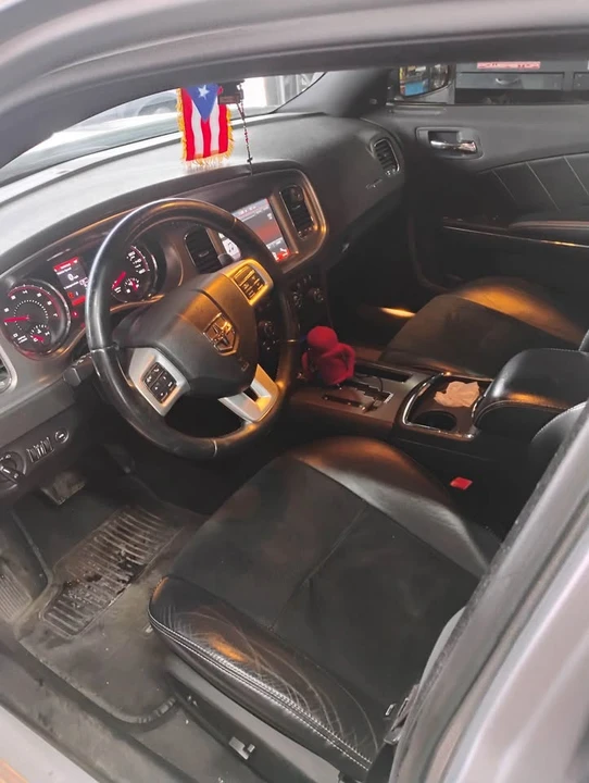 2012 Dodge Charger 7th Gen - Image 5 of 6