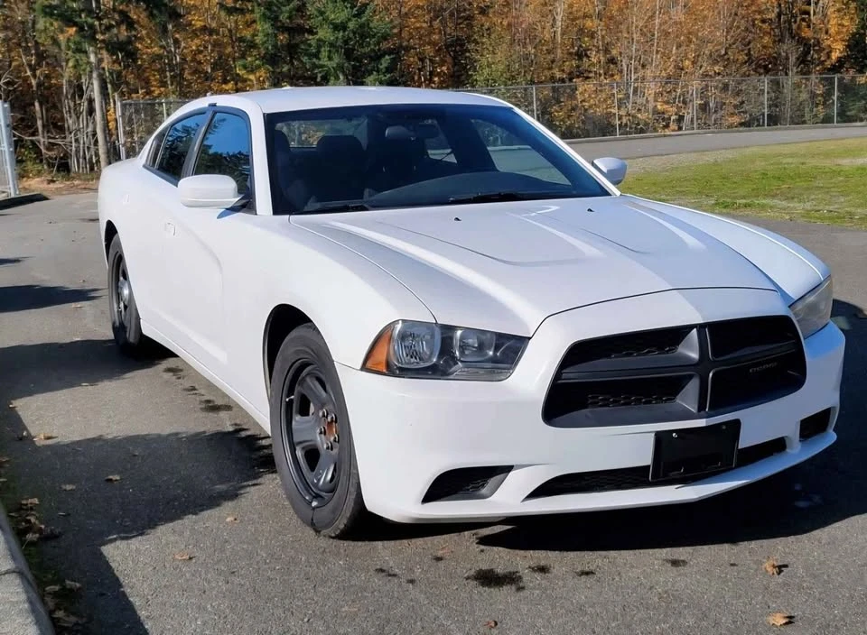 2012 Dodge Charger 7th Gen - Image 2 of 10