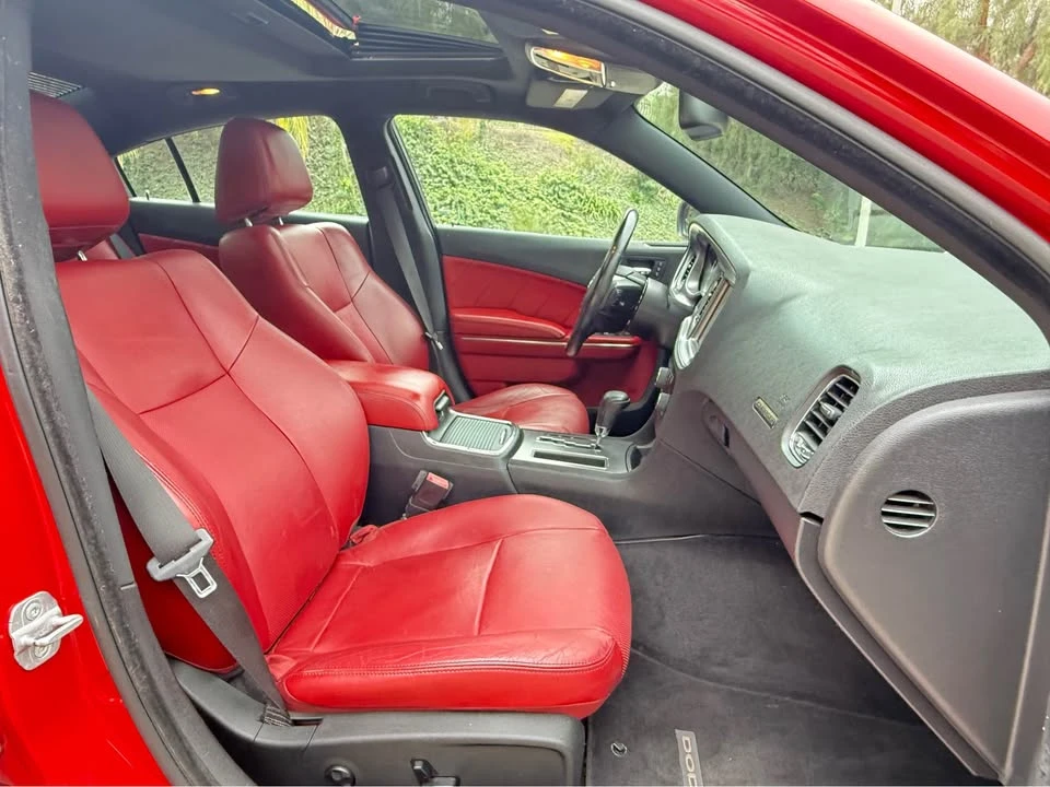 2012 Dodge Charger 6th Gen - Image 9 of 19