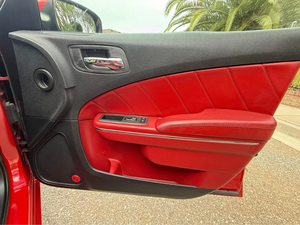 2012 Dodge Charger 6th Gen - Image 11 of 19