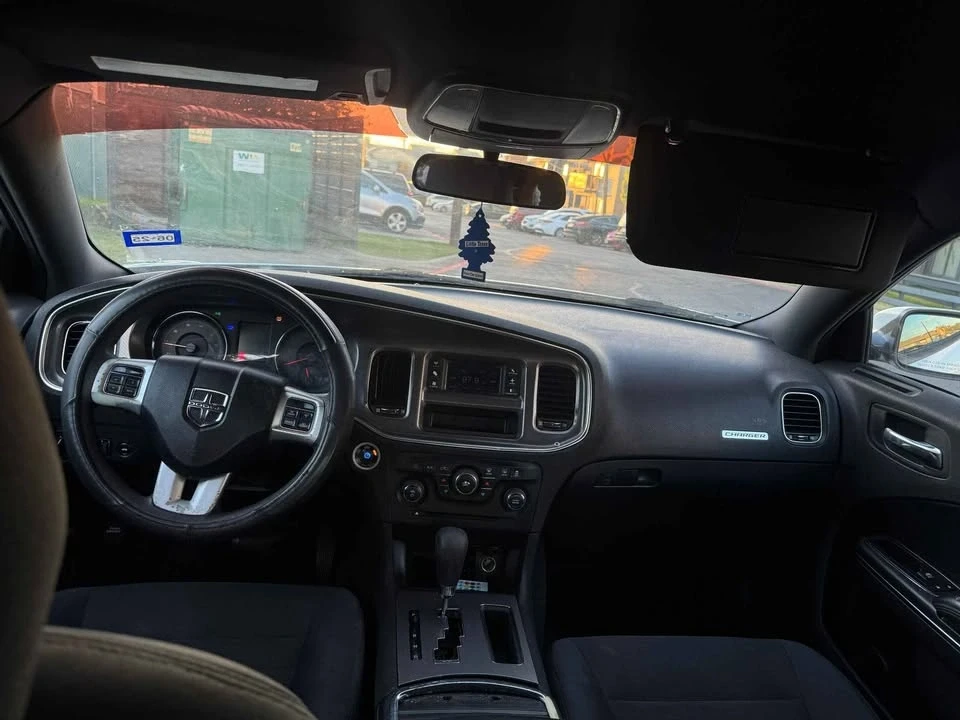 2012 Dodge Charger 7th Gen - Image 3 of 11