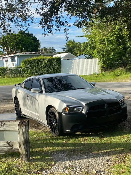 2012 Dodge Charger 6th Gen - Image 2 of 4