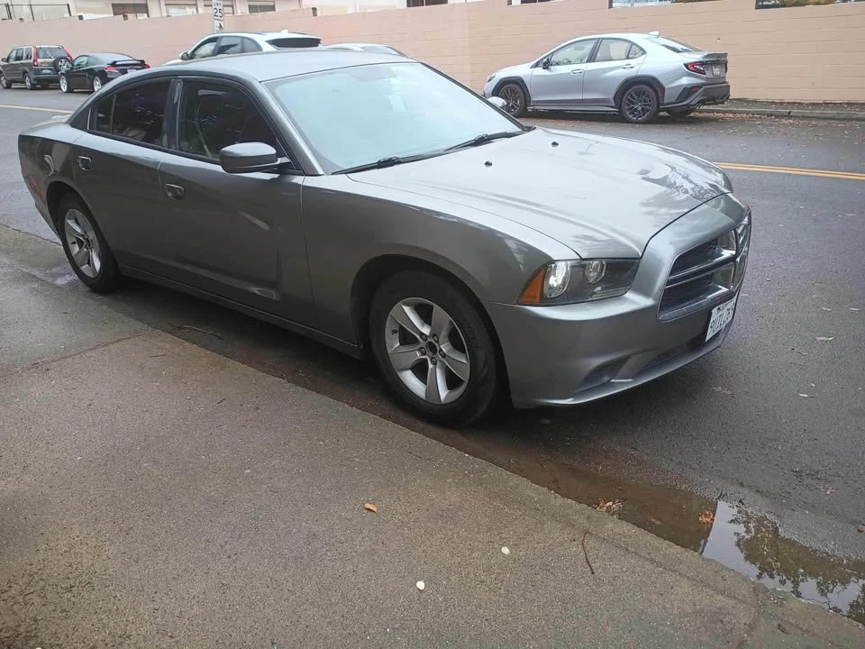 2012 Dodge Charger 7th Gen - Image 3 of 3