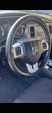 2012 Dodge Charger SE Sedan