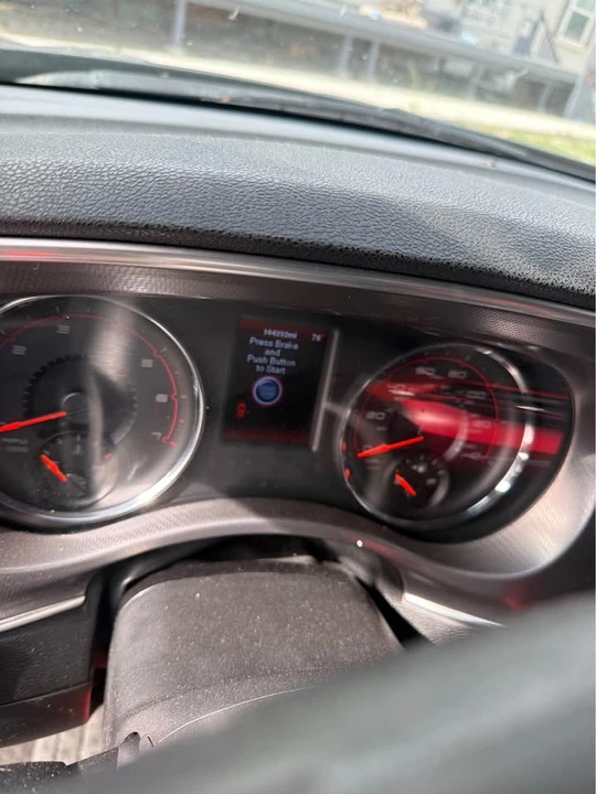2012 Dodge Charger 7th Gen - Image 2 of 8