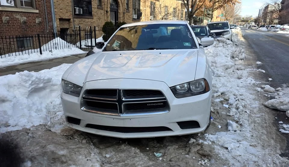 2012 Dodge Charger 6th Gen - Image 2 of 12