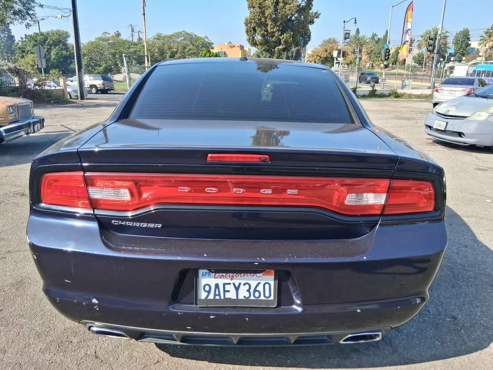 2012 Dodge Charger 6th Gen - Image 10 of 20