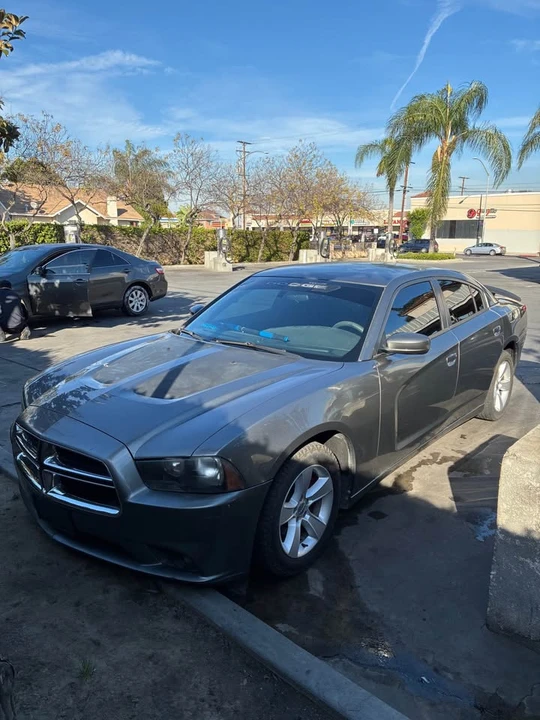 2012 Dodge Charger 7th Gen - Image 5 of 15