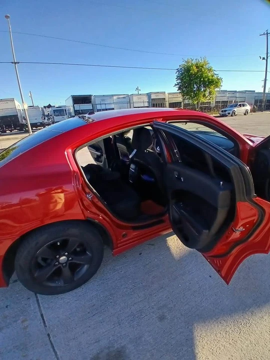 2012 Dodge Charger 7th Gen - Image 11 of 14