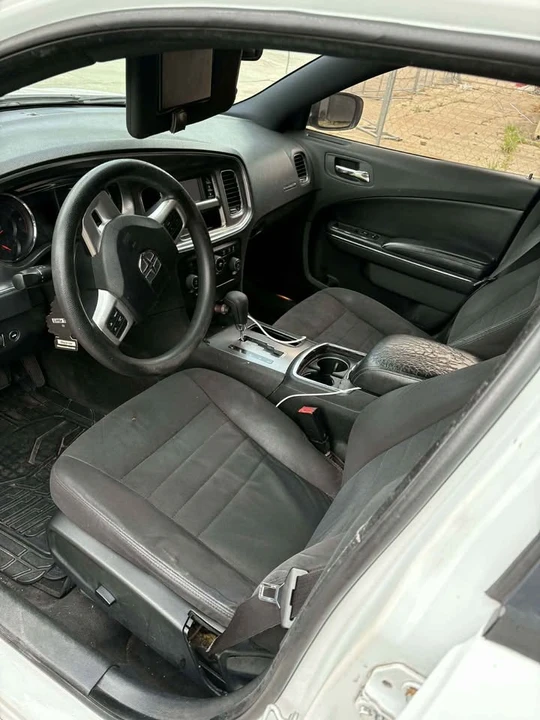 2012 Dodge Charger 7th Gen - Image 3 of 4