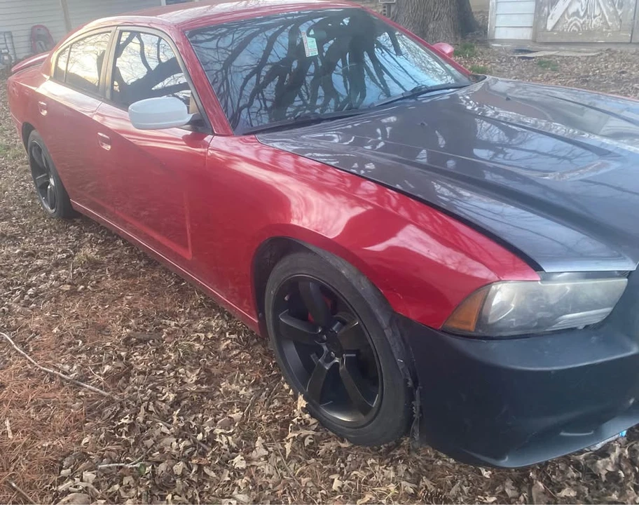2012 Dodge Charger 7th Gen - Image 2 of 4