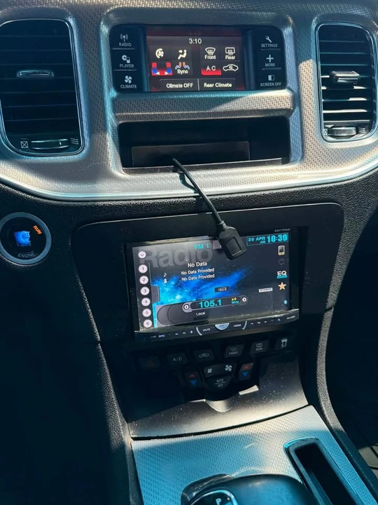 2012 Dodge Charger 7th Gen - Image 8 of 10