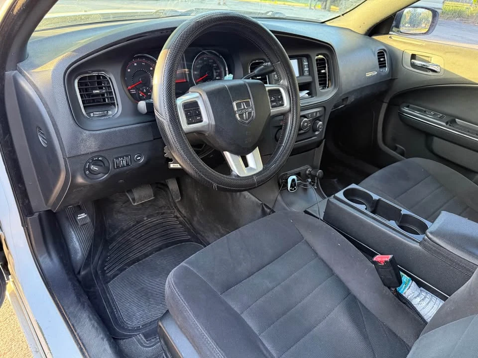2012 Dodge Charger 7th Gen - Image 7 of 9