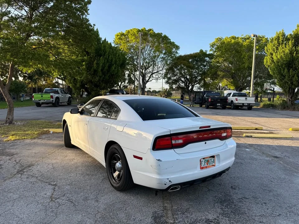 2012 Dodge Charger 7th Gen - Image 5 of 9