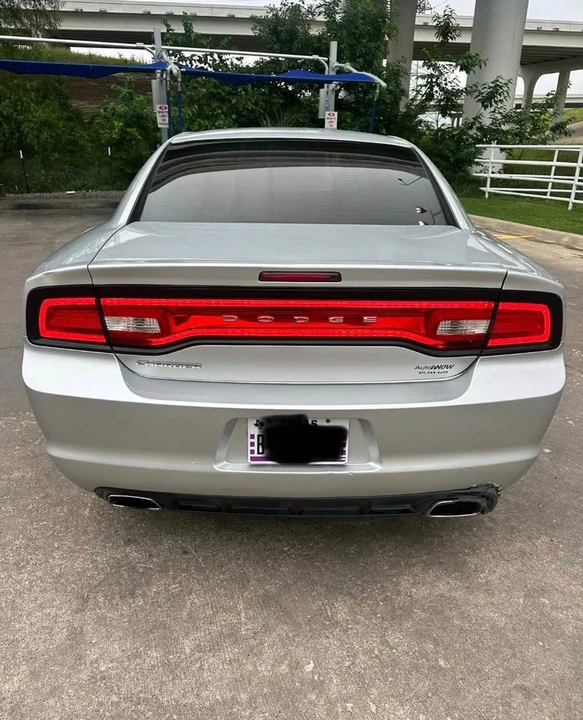 2012 Dodge Charger 7th Gen - Image 4 of 6