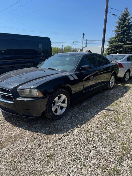 2012 Dodge Charger 7th Gen - Image 2 of 4