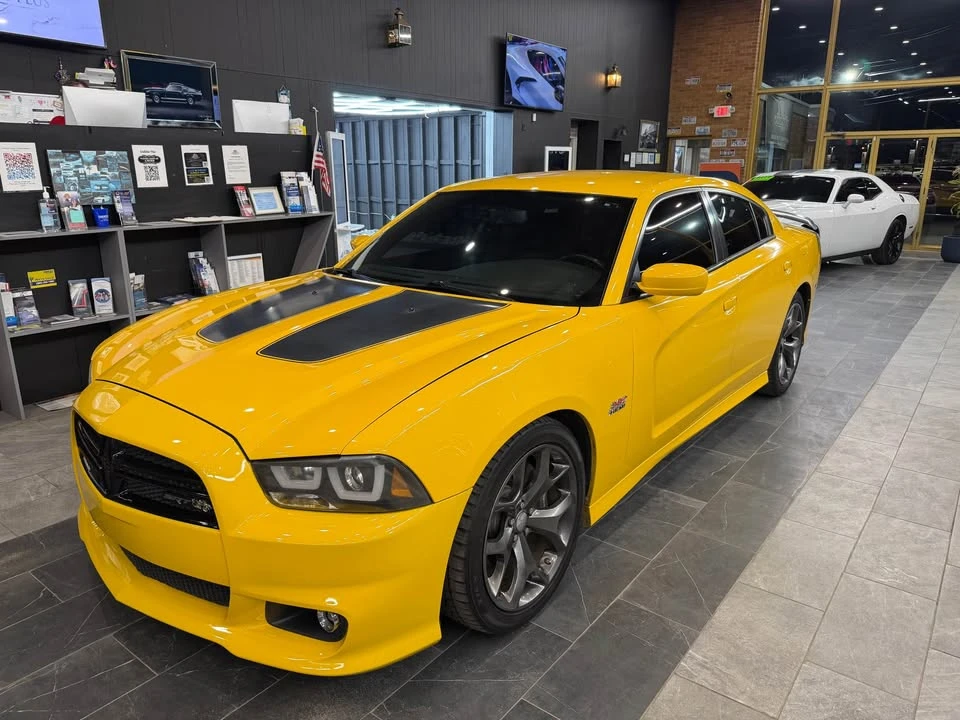2012 Dodge Charger SRT & 392 7th Gen - Image 5 of 8