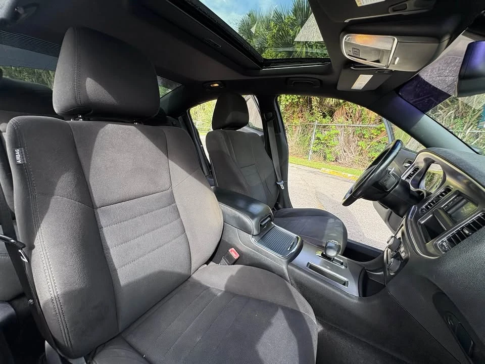 2012 Dodge Charger 6th Gen - Image 8 of 14