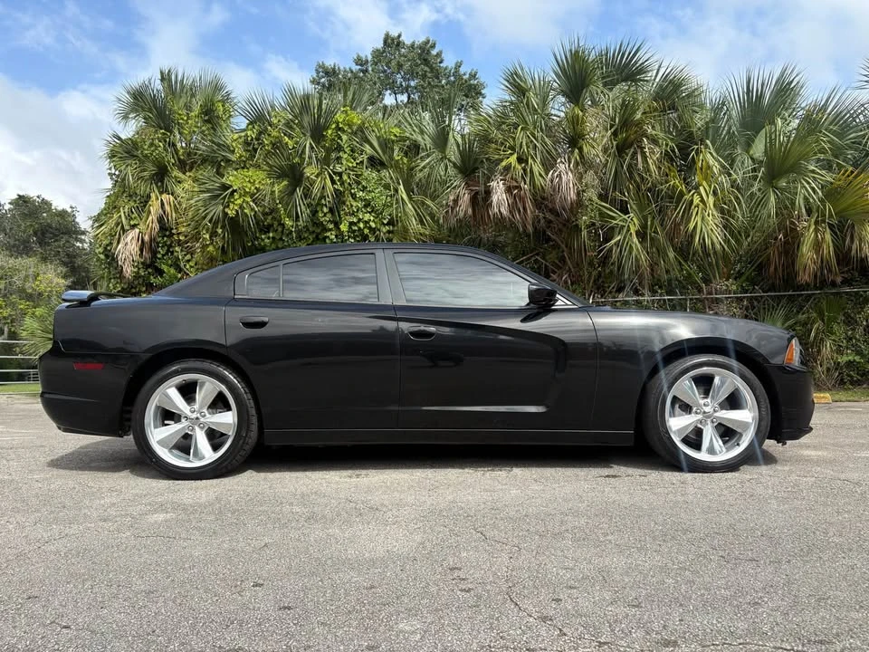 2012 Dodge Charger 6th Gen - Image 3 of 14