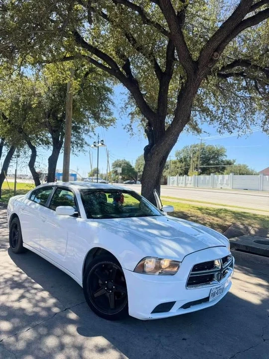 2012 Dodge Charger 7th Gen - Image 10 of 11