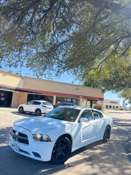 2012 Dodge Charger 7th Gen - Image 8 of 11