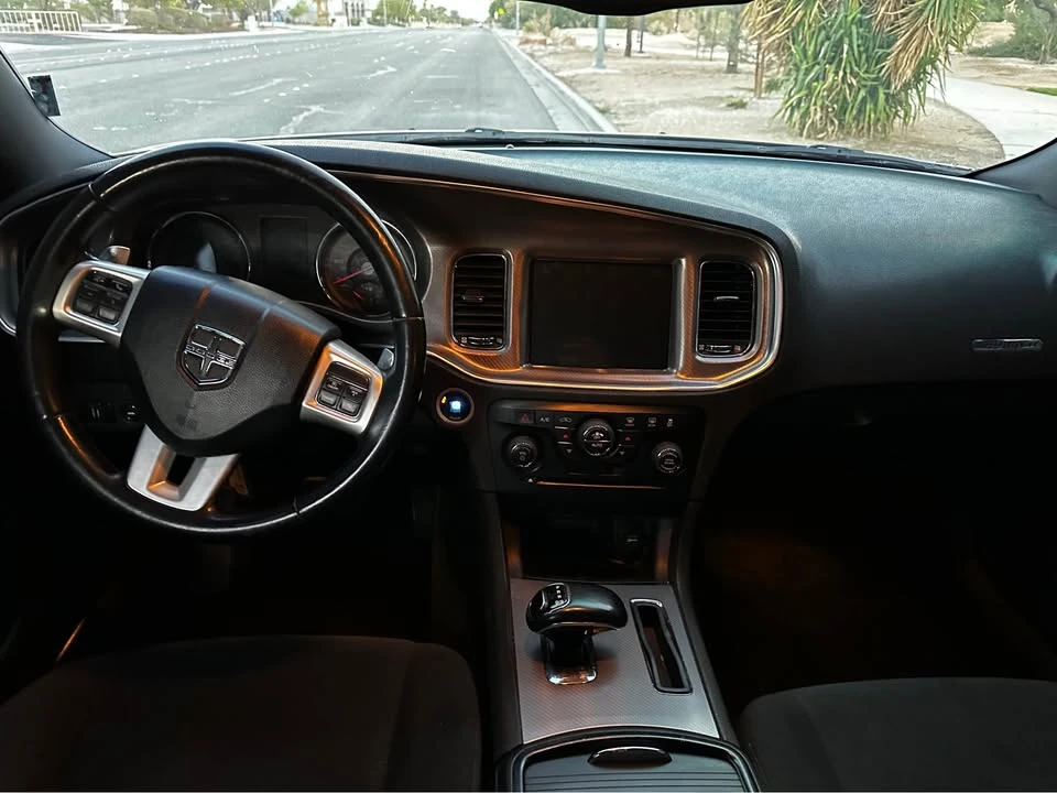 2012 Dodge Charger 7th Gen - Image 5 of 9