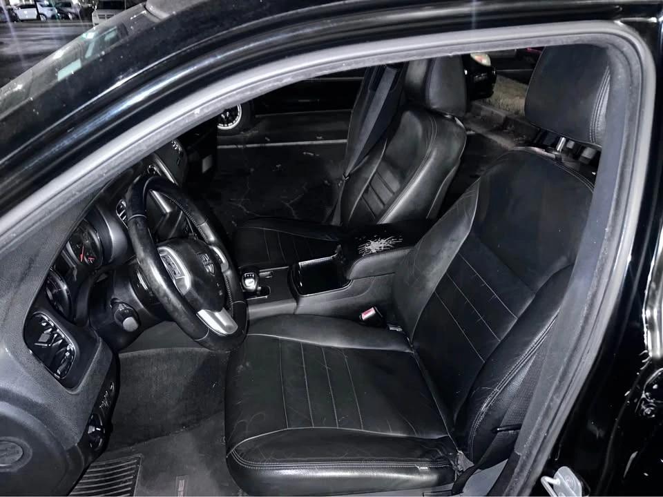 2012 Dodge Charger 7th Gen - Image 9 of 10