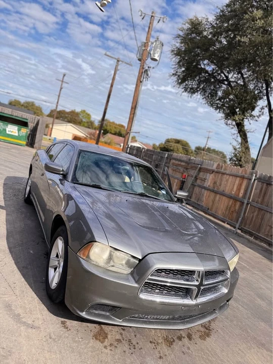 2012 Dodge Charger 7th Gen - Image 8 of 9