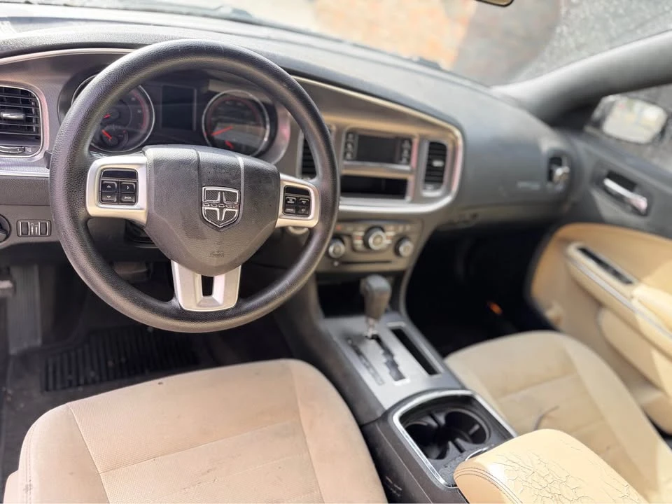 2012 Dodge Charger 7th Gen - Image 4 of 9