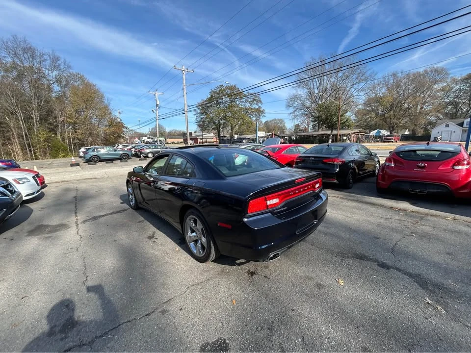 2012 Dodge Charger 6th Gen - Image 7 of 19