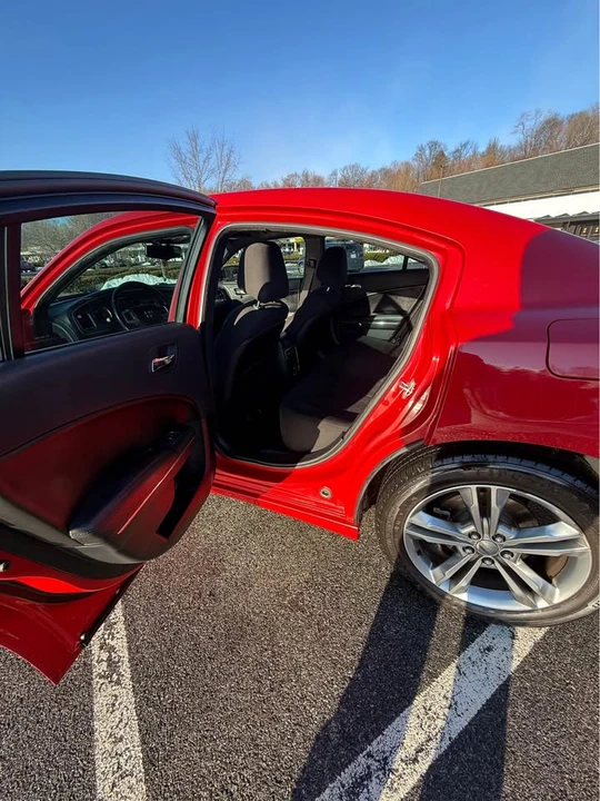 2012 Dodge Charger 7th Gen - Image 7 of 13