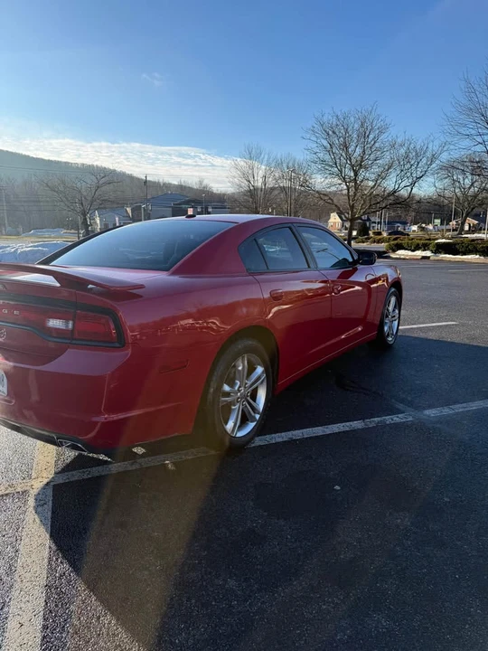 2012 Dodge Charger 7th Gen - Image 4 of 13