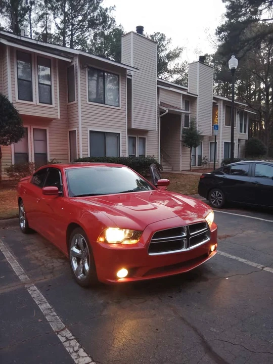 2012 Dodge Charger 6th Gen - Image 10 of 20
