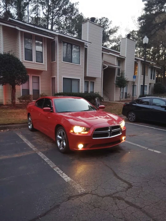 2012 Dodge Charger 6th Gen - Image 8 of 20