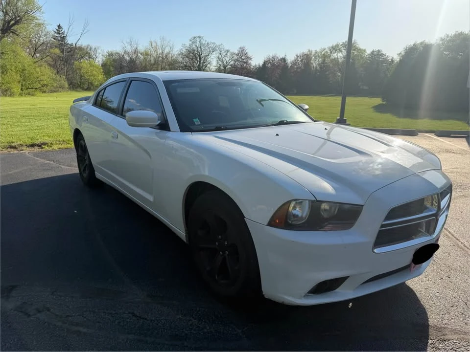 2012 Dodge Charger 7th Gen - Image 6 of 13