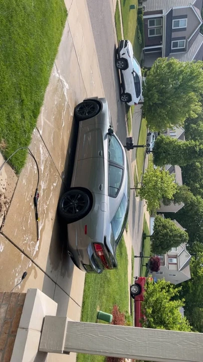 2012 Dodge Charger 7th Gen - Image 2 of 10