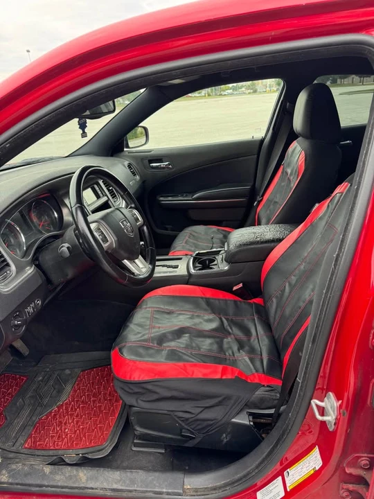2012 Dodge Charger 6th Gen - Image 13 of 19