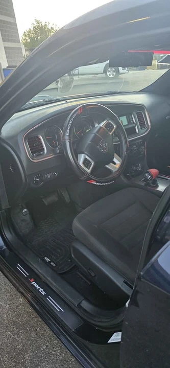 2012 Dodge Charger 6th Gen - Image 5 of 5