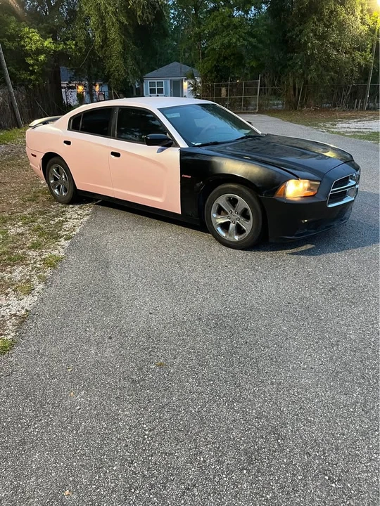 2012 Dodge Charger 7th Gen - Image 11 of 17