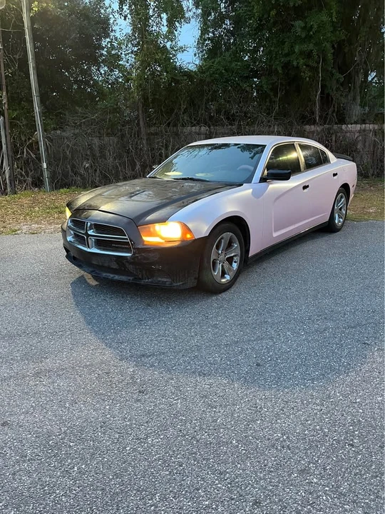 2012 Dodge Charger 7th Gen - Image 2 of 17