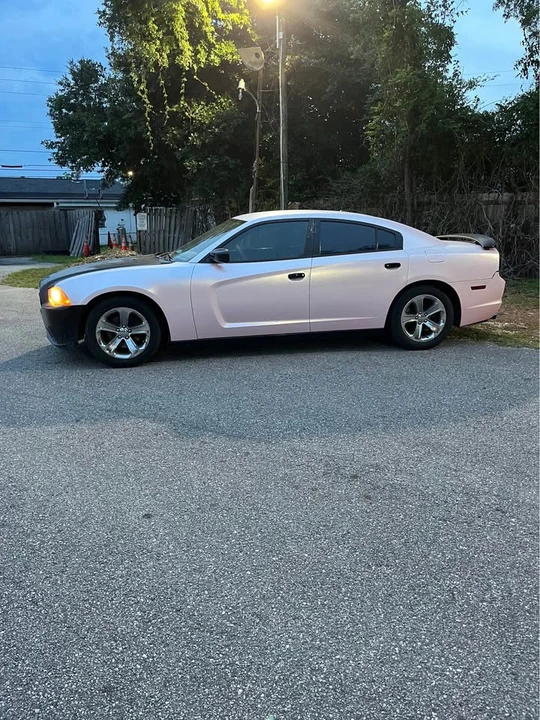 2012 Dodge Charger 7th Gen - Image 3 of 17