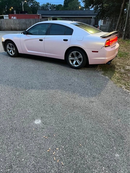 2012 Dodge Charger 7th Gen - Image 5 of 17