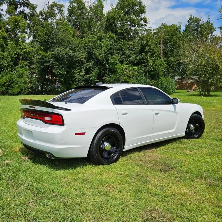 2012 Dodge Charger 7th Gen - Image 2 of 13