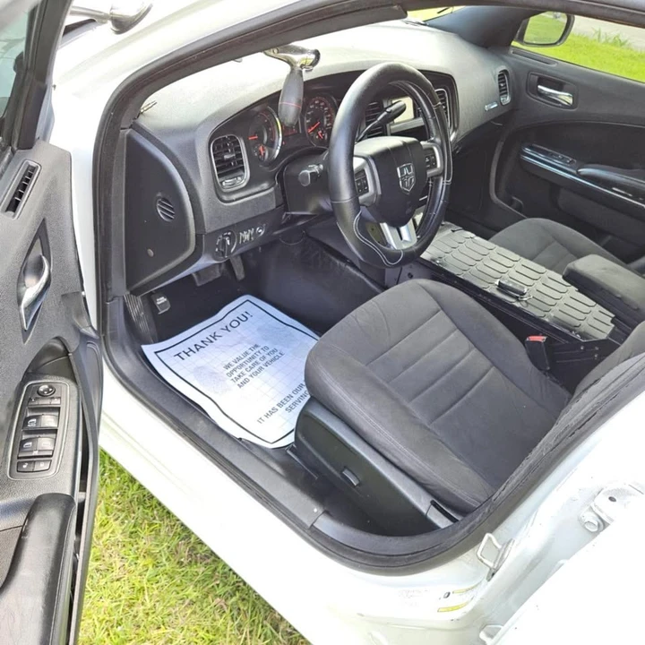 2012 Dodge Charger 7th Gen - Image 5 of 13