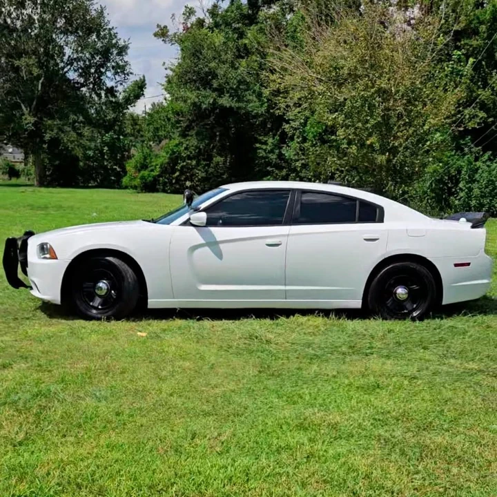 2012 Dodge Charger 7th Gen - Image 9 of 13