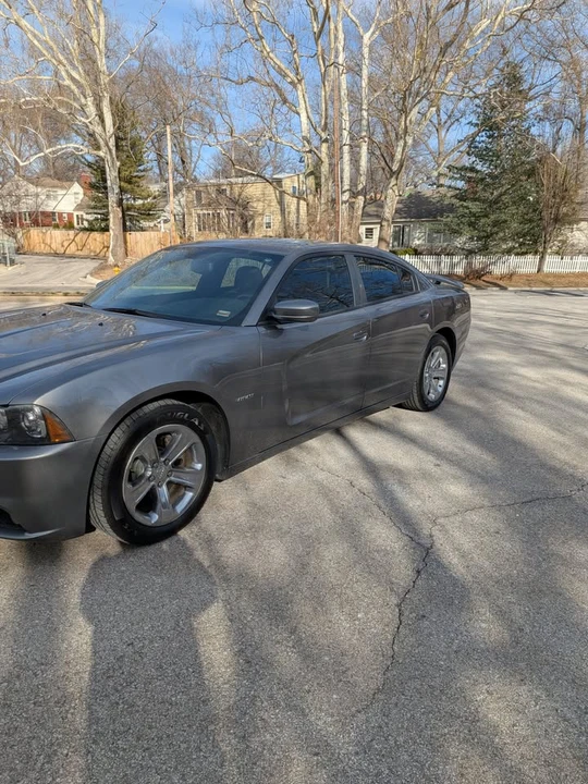 2012 Dodge Charger 7th Gen - Image 5 of 16