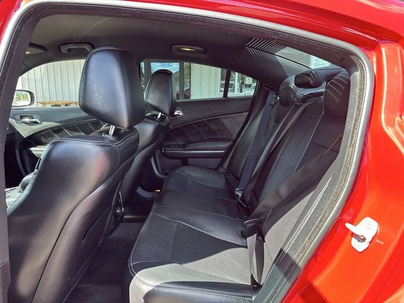 2012 Dodge Charger 7th Gen - Image 13 of 20