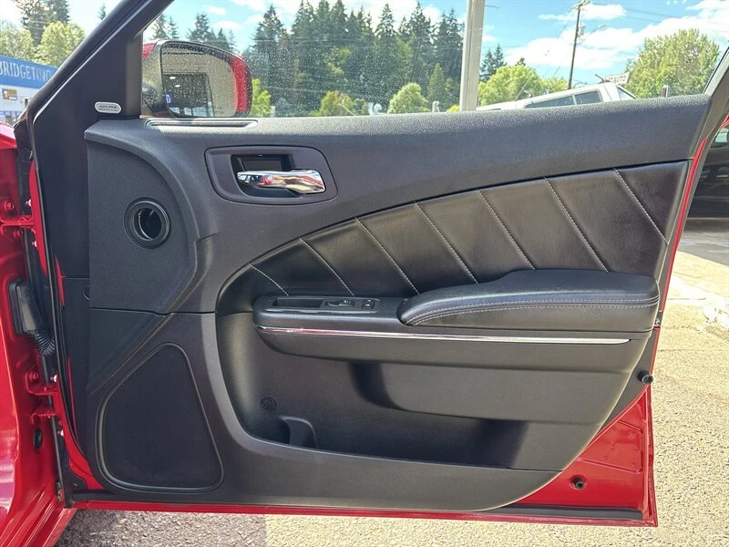2012 Dodge Charger 7th Gen - Image 18 of 20