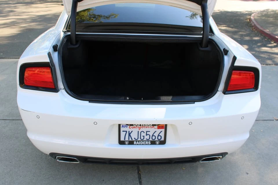 2012 Dodge Charger 7th Gen - Image 19 of 20